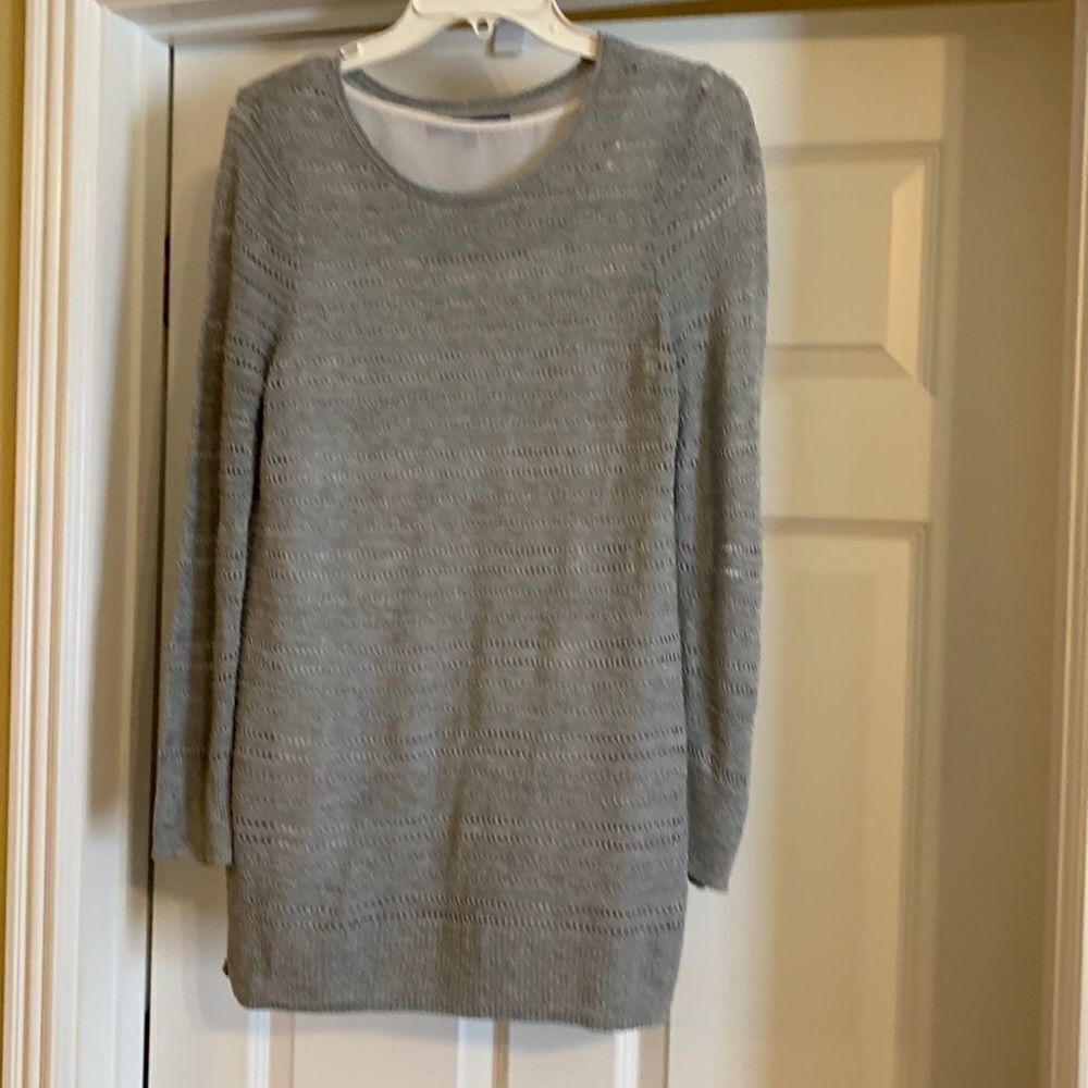 Apt 9 Medium pullover sweater with cami/tank.  Gray metallic